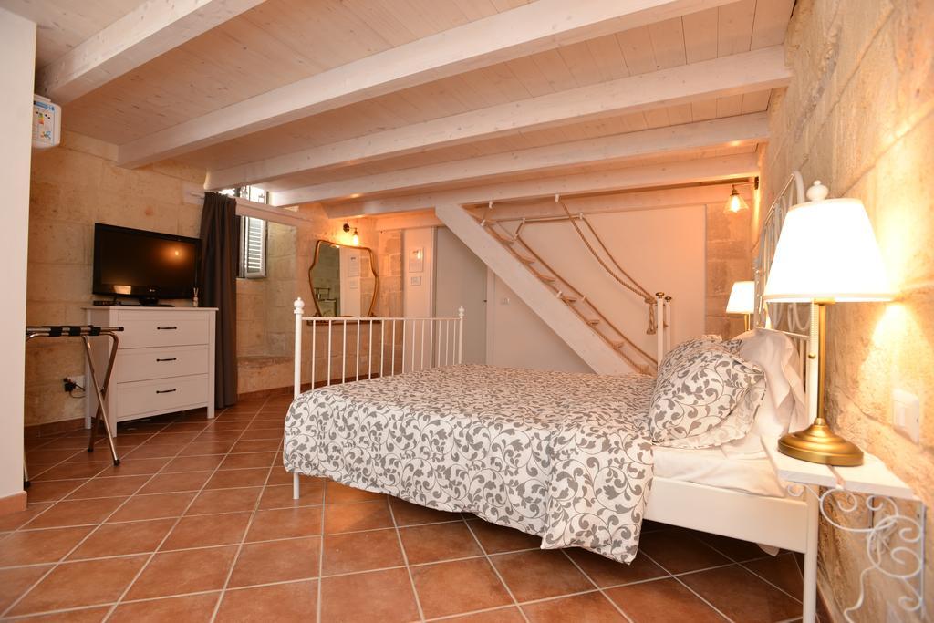 Cittadella28 Like At Home Trani Bagian luar foto